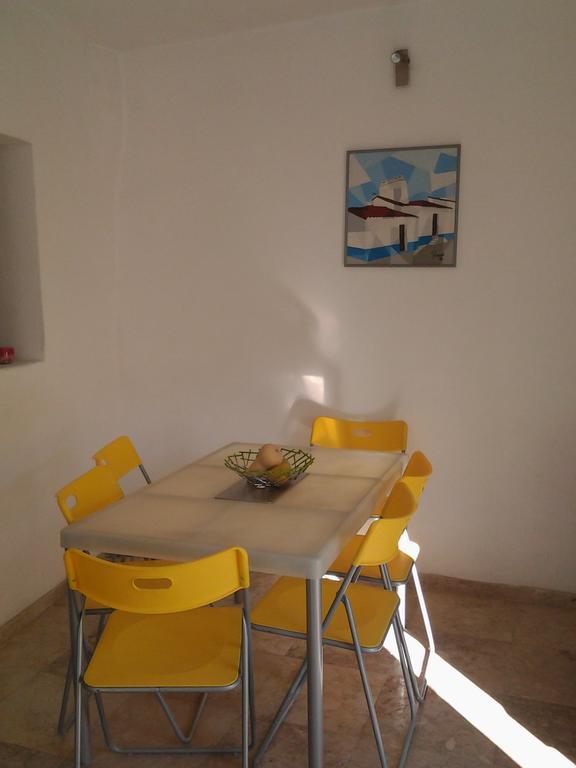 Typical Small House Near Lisbon Oeiras Luaran gambar